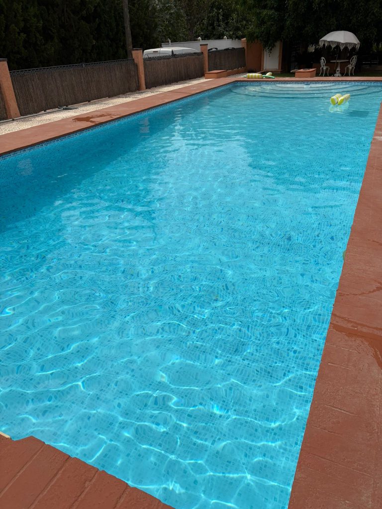 mantenimiento de piscina particular
