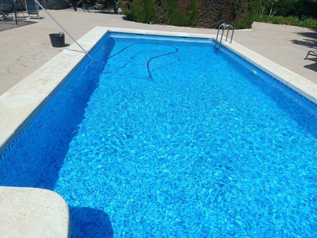 mantenimiento de piscinas privadas en Alicante
